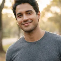 Lucas B.